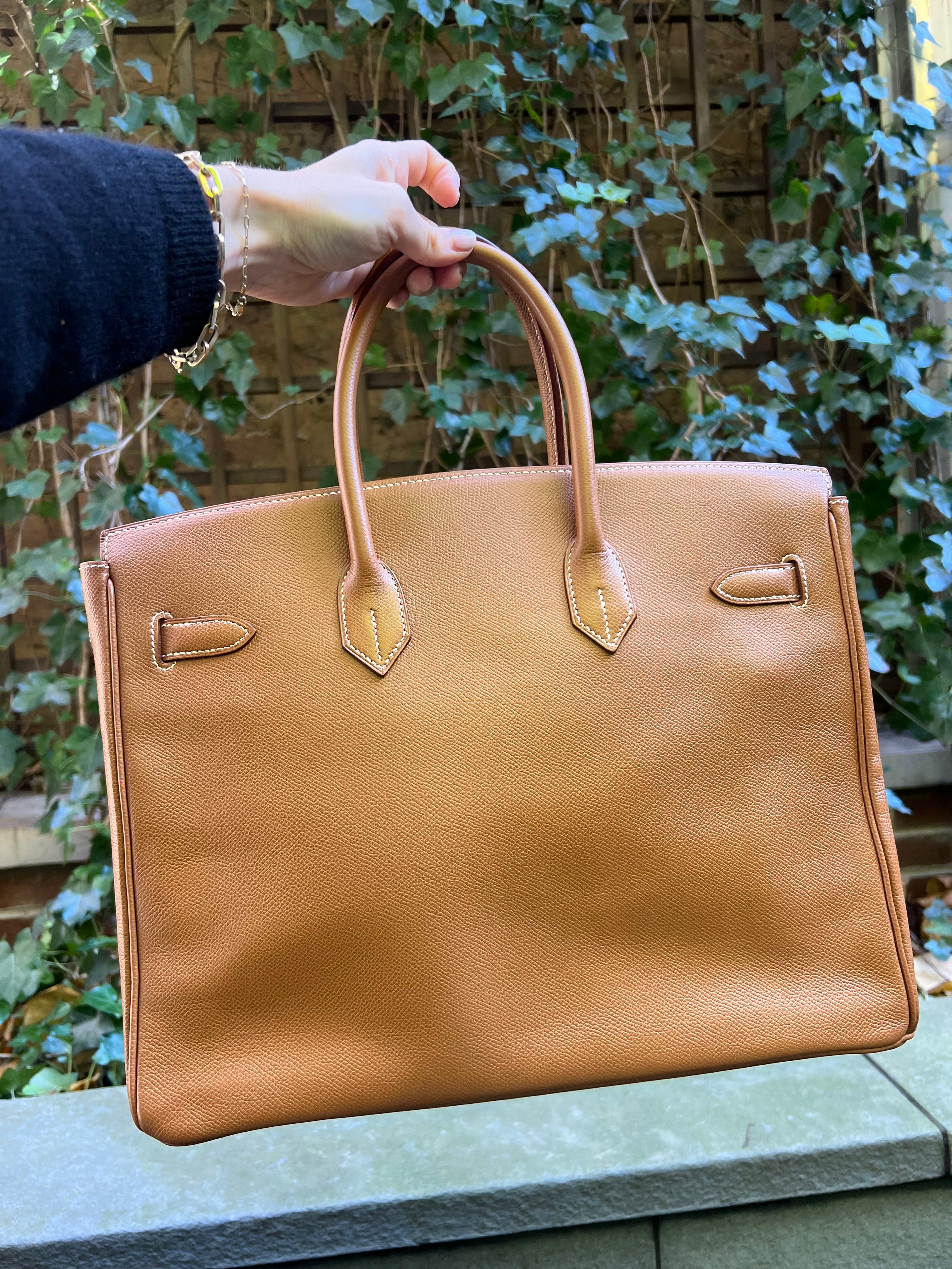 B35 camel with gold Hermes Birkin