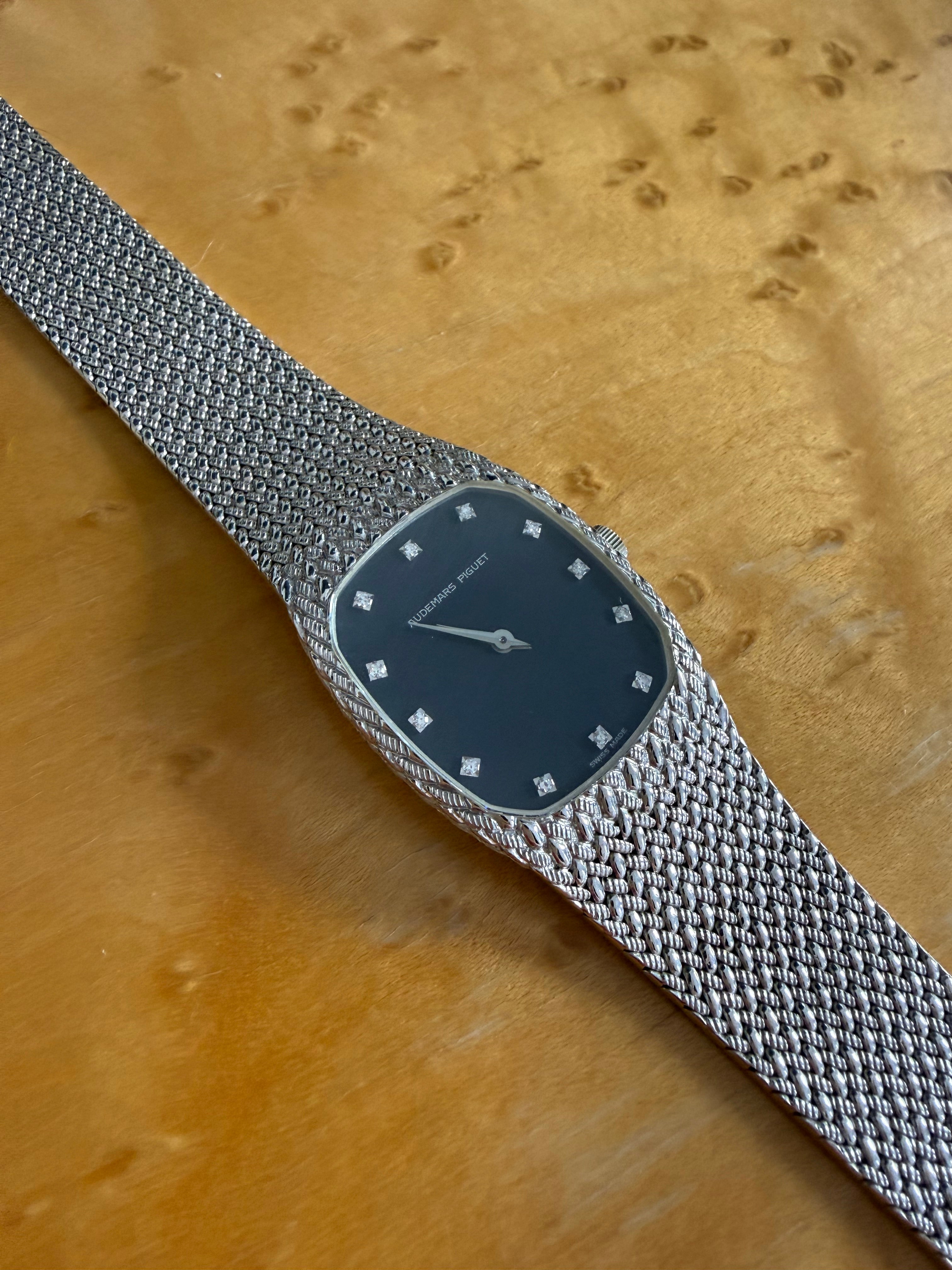 Audemars Piguet Cobra
18K White Gold 27mm